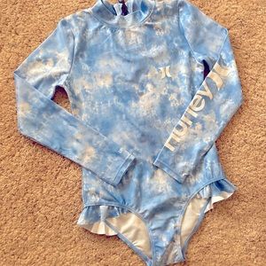 Size 8 Hurley one piece swimsuit sleeves rash guard
